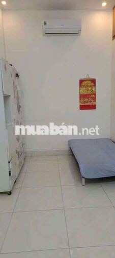 Cho thuê nhà 1 Trệt 2 Lầu gần Làng Đại học và chợ Đông Hoà