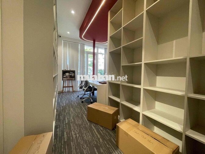 CHO THUÊ BIỆT THỰ HIMLAM QUẬN 7 TK PHÙ HỢP LÀM VĂN PHÒNG GIÁ 130tr
