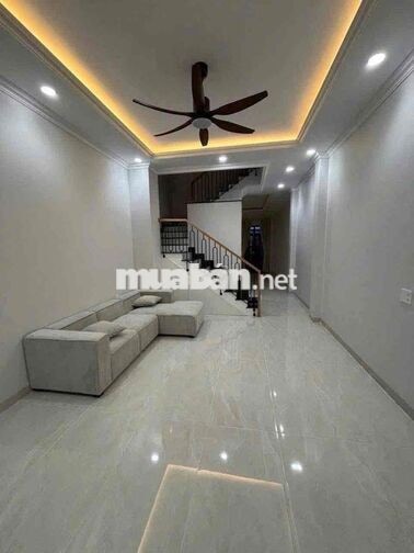 NHÀ MỚI XÂY NGAY VẠN PHÚC HẺM 520 QL13 HIỆP BÌNH PHƯỚC NHÀ 4PN 5WC Ở