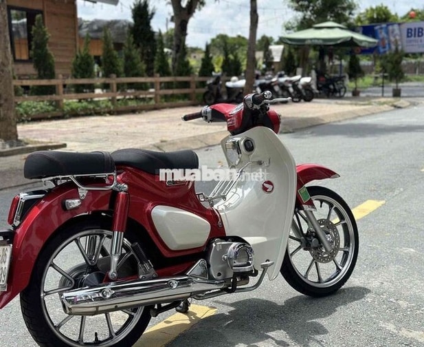 Honda Super Cub Đỏ 3000km