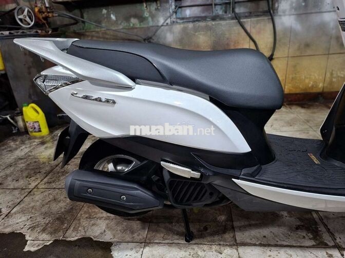 Honda LEAD FI 125 2014 Trắng