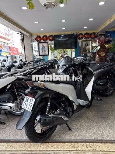 Honda SH 150i 2019 Bạc Porsche BSTP Bao Sang Tên