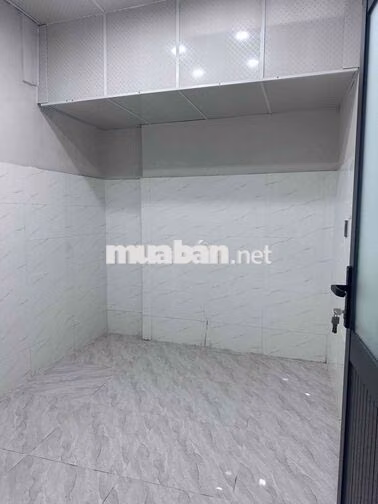 nhà mới xây cho thuê nguyên căn