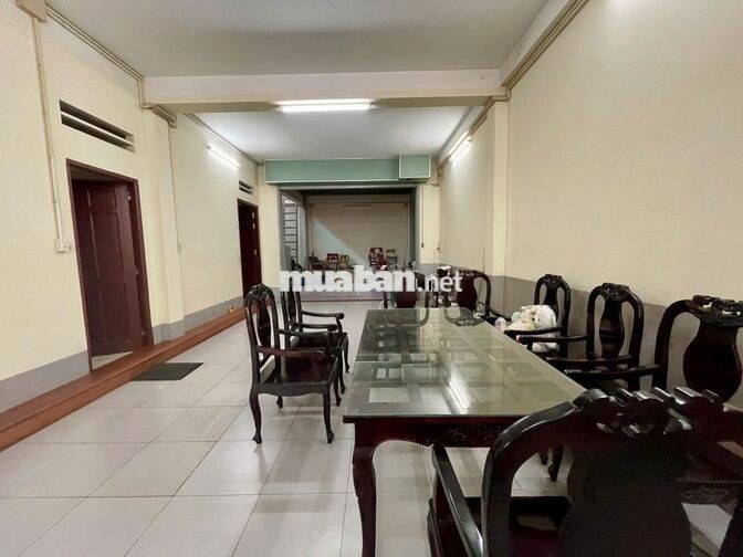 TÒA NHÀ 4 TẦNG - GẦN 800M2 - NGAY KHU HÀNH CHÍNH DĨ AN -  QUẢNG TRƯỜNG