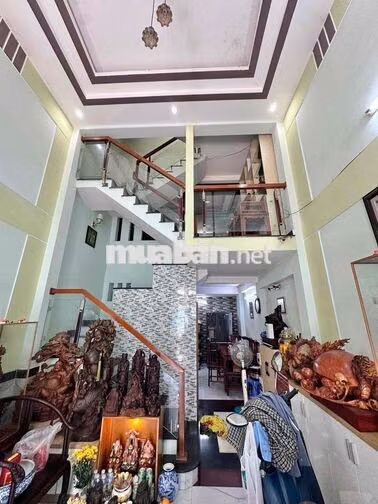 NHÀ 3 LẦU HẺM XE HƠI - QUANG TRUNG P8 GÒ VẤP