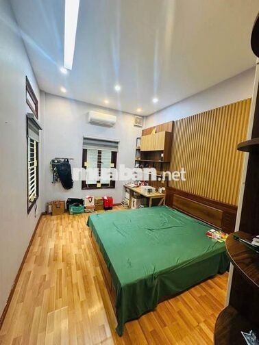 Cho thuê nhà Lương Định Của 50m² 4PN, full đồ, có sân để xe chỉ 16,5tr