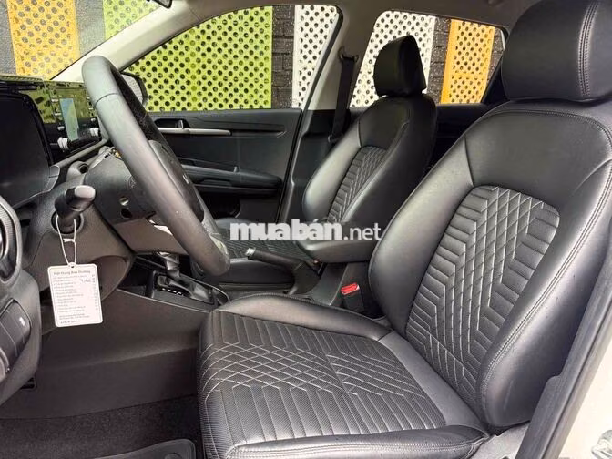 Kia Sonet Luxury 2024 Trắng/Đen 16.000km