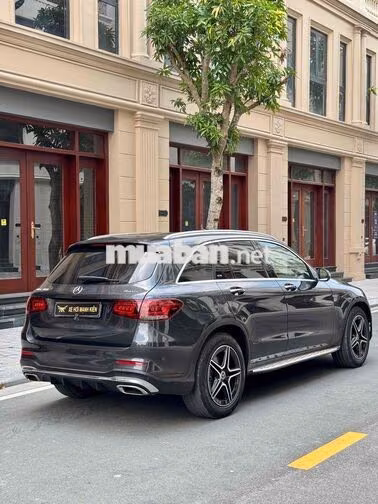 Mercedes GLC 300 4MATIC 2020 Form Mới ✅