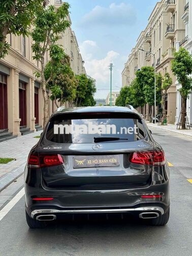 Mercedes GLC 300 4MATIC 2020 Form Mới ✅