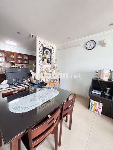Bán CH tại 243A Nguyễn Thượng Hiền, phường Bình Lợi Trung