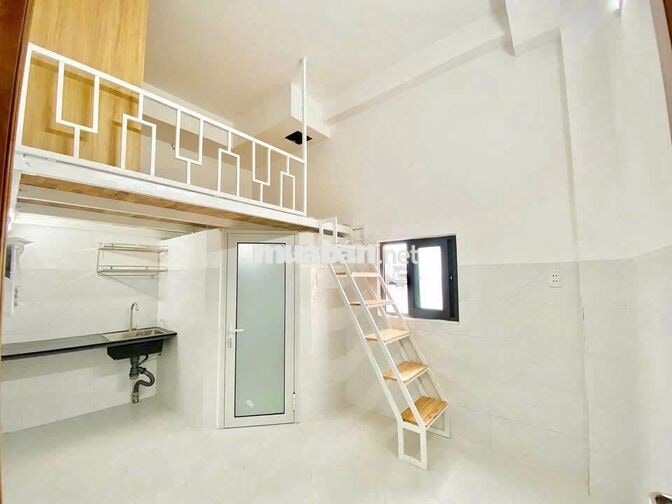 PHÒNG GÁC CAO SẴN MÁY LẠNH SÁT BÊN CHỢ BÌNH THÀNH - AEON - KDC VL
