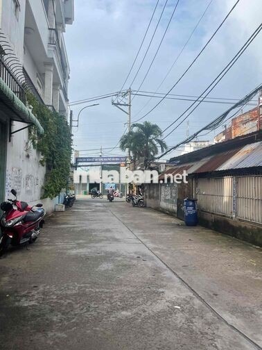 NHỈNH 3 TỶ- HXH - TRẦN THỊ NĂM -BVQ12 - 4 TẦNG -42M2 - 5P- 5WC