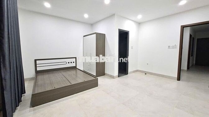KĐT PHƯỚC LONG NHÀ MỚI 3,5 TẦNG 6 PHÒNG NGỦ