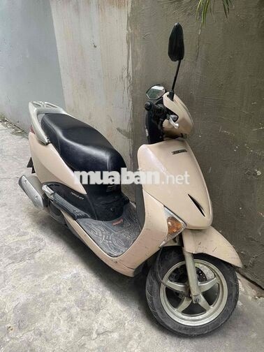 Honda Lead 110 FI 2011 Kem