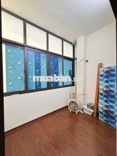 Cho thuê nhà 3PN 3WC Đường Láng, Đống Đa – 15 triệu/tháng