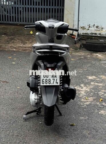 Honda SH 125i 2025 Bạc pocher đúng màu cavet