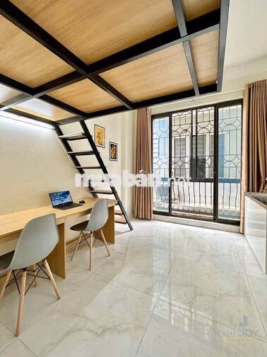 Cho thuê CCMN 25m2 Full đồ. gác xép ban công thoáng tại Yên Lãng