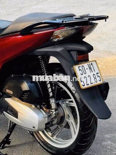 Honda SH 150i màu Đỏ cuối 2018 bstp 9 chủ
