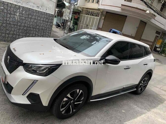 Peugeot 2008 AT 2021 Trắng 100.000 km