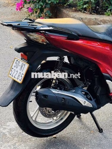 Honda SH 150i màu Đỏ cuối 2018 bstp 9 chủ