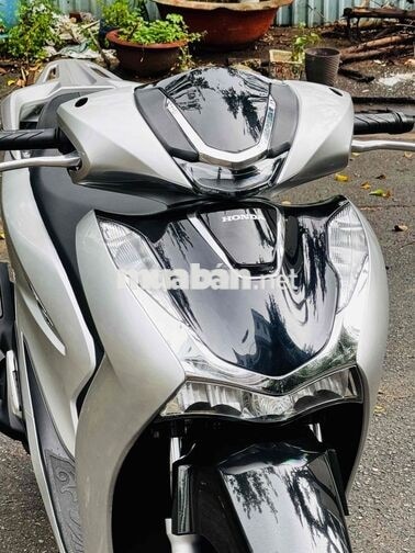 Honda SH 125i 2025 Bạc pocher đúng màu cavet