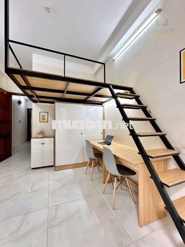 Cho thuê CCMN 25m2 Full đồ. gác xép ban công thoáng tại Yên Lãng