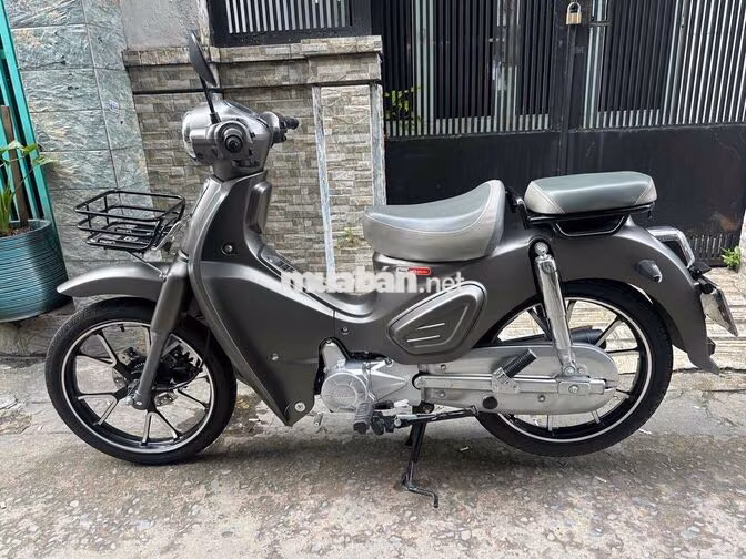 Super Cub 50cc 5/2026 Xám 600km