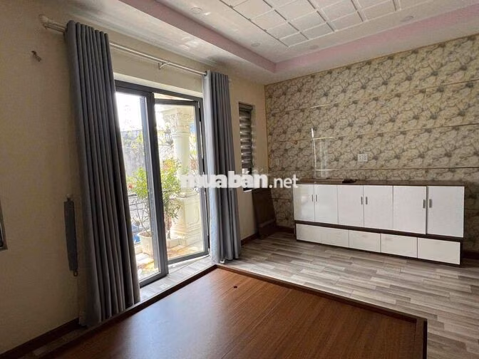 NHÀ CHO THUÊ 1056 HUỲNH TẤN PHÁT