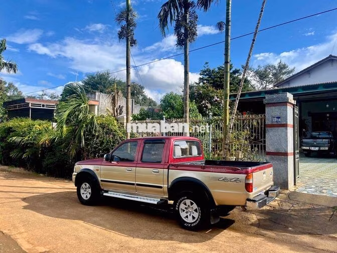 Ford Ranger XLT 2004 Đỏ Vàng Cát