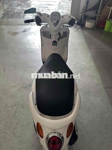 Yamaha Classico 2012 Trắng