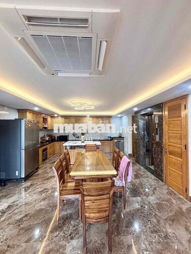 BIỆT THỰ 4 PHÒNG NGỦ TẠI TRUNG TÂM HÒA XUÂN