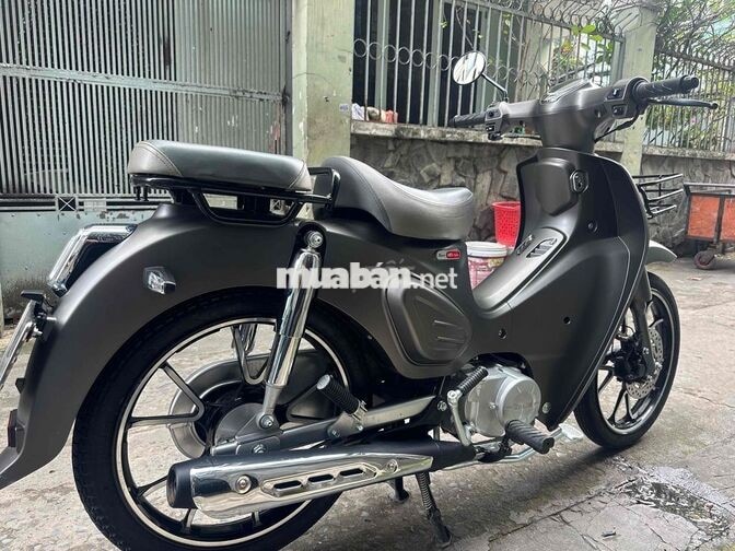Super Cub 50cc 5/2026 Xám 600km