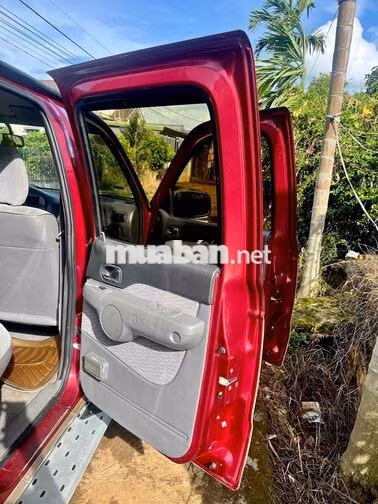 Ford Ranger XLT 2004 Đỏ Vàng Cát