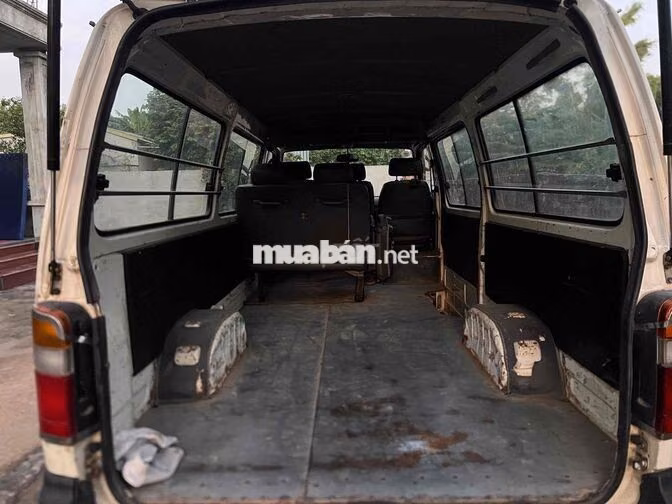 Toyota Van 2003 Trắng 6 chỗ