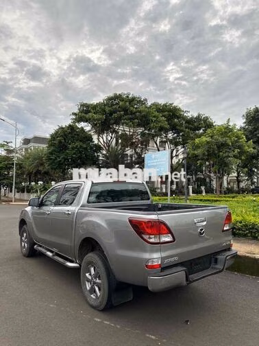 Mazda BT-50 2016 2 cầu 4x4 Số sàn Xám
