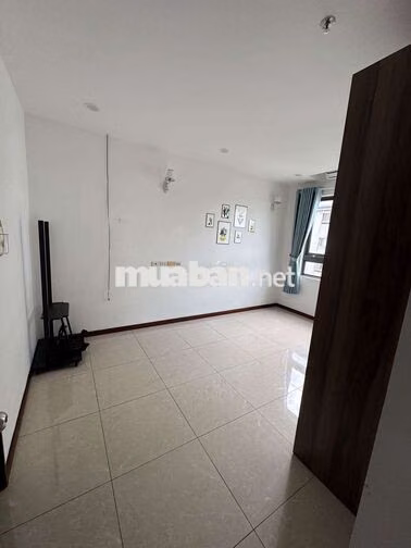 Bán căn hộ 3pn Dockland đã có sổ hồng