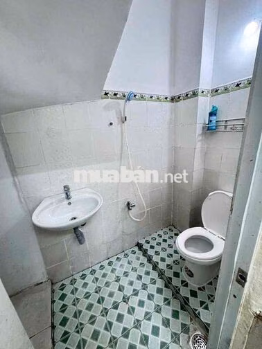NHÀ HẺM 1/ NGUYỄN DUY CUNG 3 PHÒNG NGỦ GIÁ CHỈ 9TR