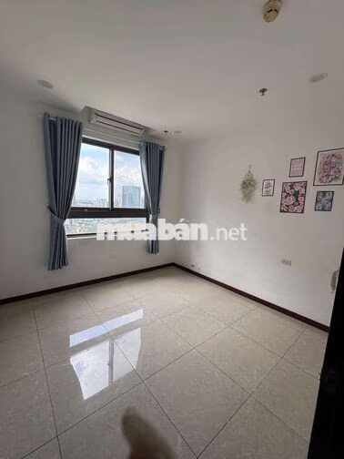 Bán căn hộ 3pn Dockland đã có sổ hồng