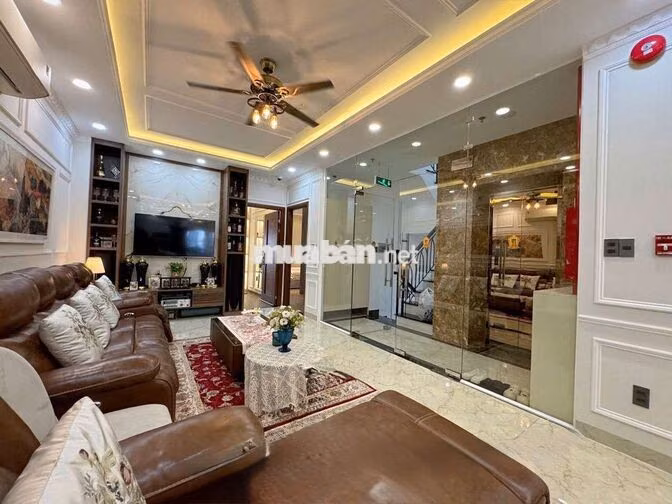Căn Hộ khu Phan Xích Long 3 PN cao Cấp