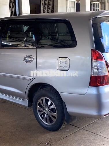 Toyota Innova 2016 Số sàn Bạc 103000 km