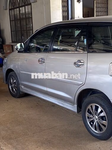 Toyota Innova 2016 Số sàn Bạc 103000 km