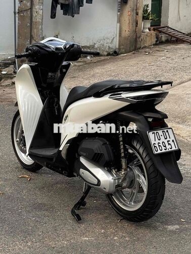 Honda SH 150i 2020 Trắng đen xe 9 chủ