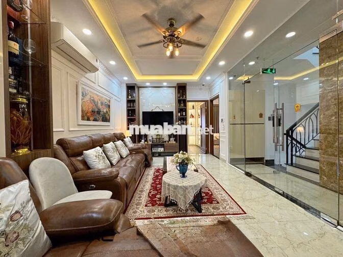 Căn Hộ khu Phan Xích Long 3 PN cao Cấp