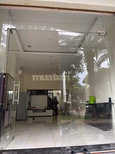 Bán nhà 4x16m 3 lấu, KDC Bông Sao P5Q8