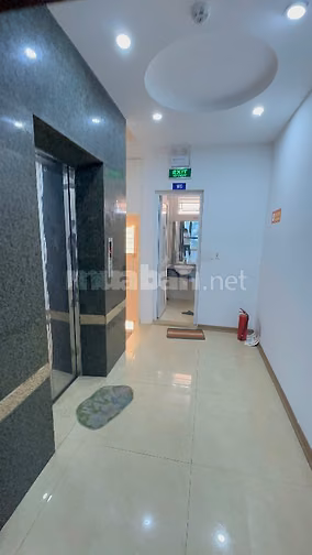 cho thuê nhà 60m x 7 tầng,Thang Máy,65tr Tại: Trần Quý Kiên,Cầu Giấy