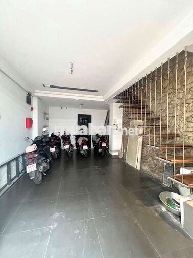 CHDV LÊ VĂN QUỚI- 60M²- 5 TẦNG - 9PN - DÒNG TIỀN 32TR/THÁNG-CHỈ 6.xT