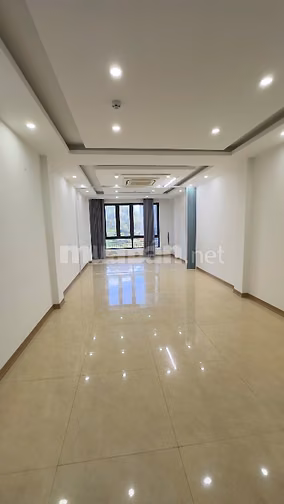 cho thuê nhà 60m x 7 tầng,Thang Máy,65tr Tại: Trần Quý Kiên,Cầu Giấy