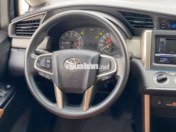 Toyota Innova 2.0E 2019 - 88.000 km