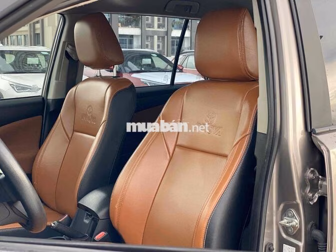 Toyota Innova 2.0E 2019 - 88.000 km