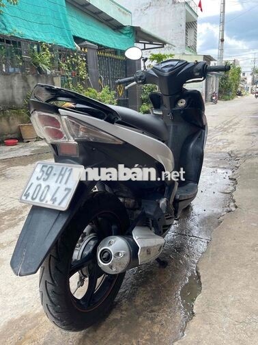 Yamaha Luvias Fi Đen trắng